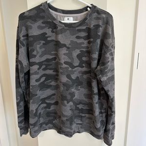 Sundry Lightweight Crewneck